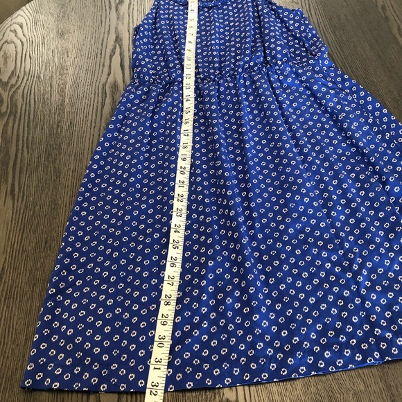 Dress size Medium - Picture 4 of 13